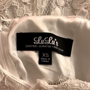 Lulus perfect lace grad dress